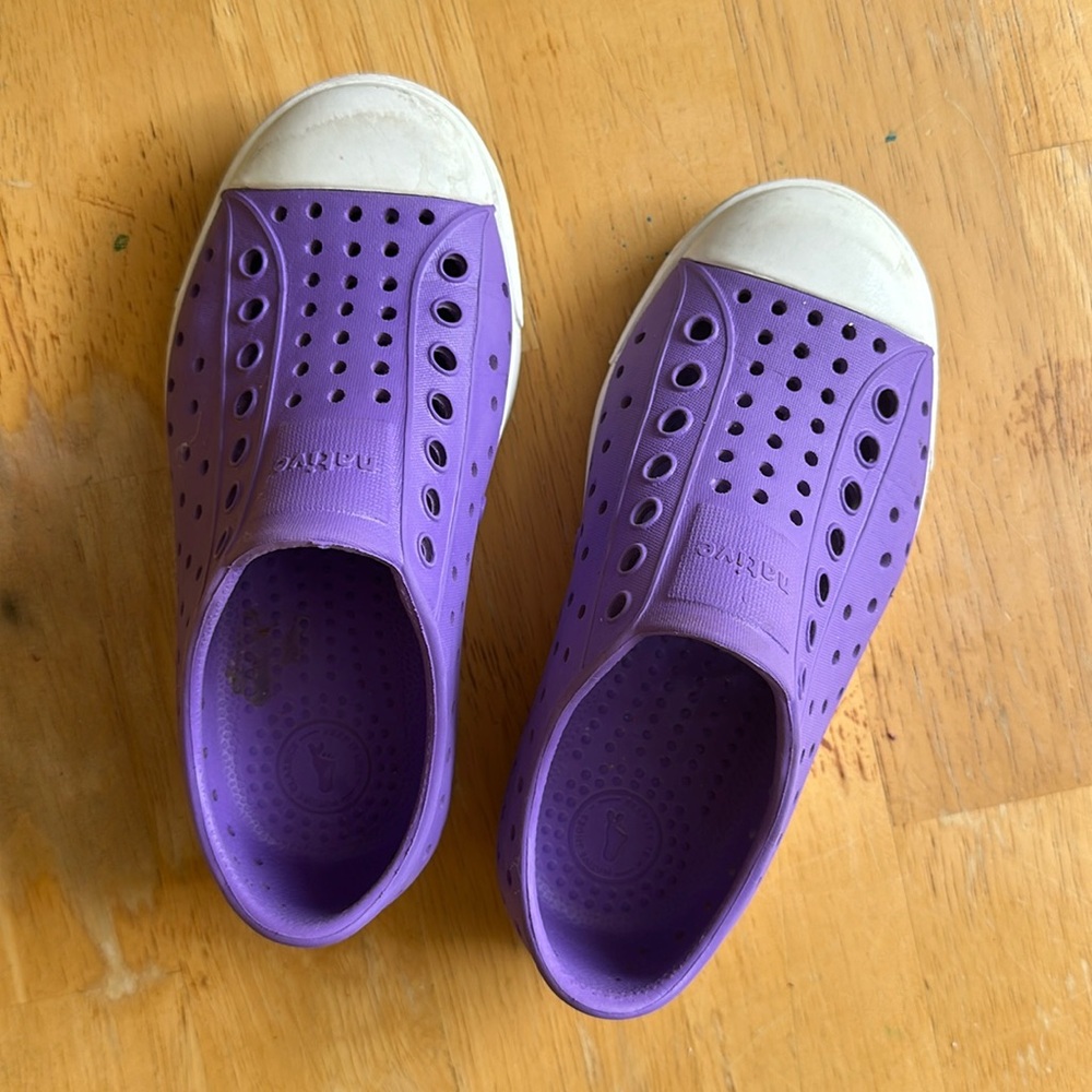 Purple native slip ones